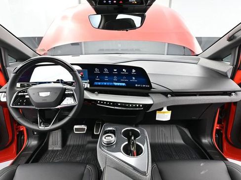 Used 2026 Cadillac Optiq Sport 1 w/ LPO, Floor Liner Package image 26