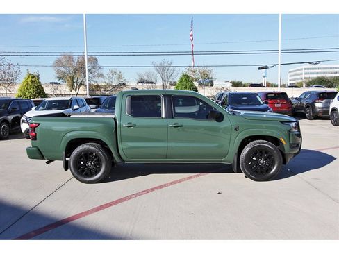 New 2026 Nissan Frontier SV image 5
