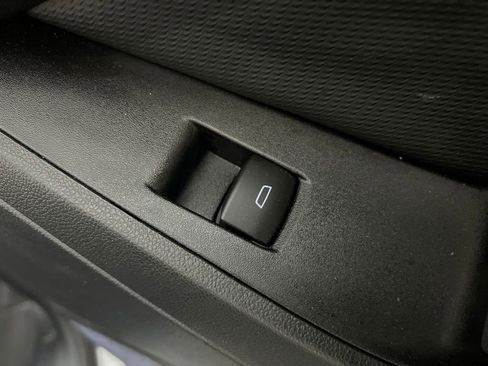 Used 2026 Chevrolet Equinox LT FWD image 20