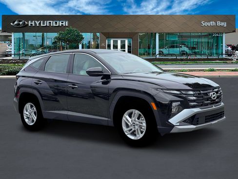 New 2026 Hyundai Tucson SE image 10