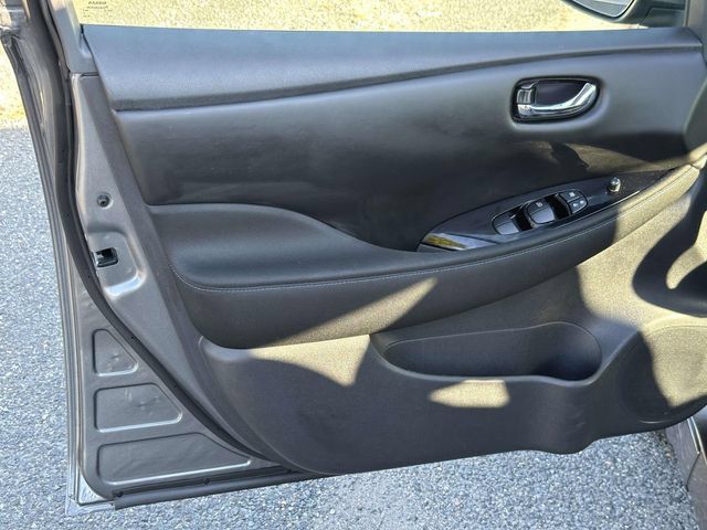 Used 2023 Nissan Leaf SV Plus FWD image 13