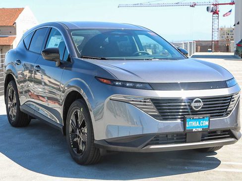 New 2026 Nissan Murano SV AWD/4WD image 3
