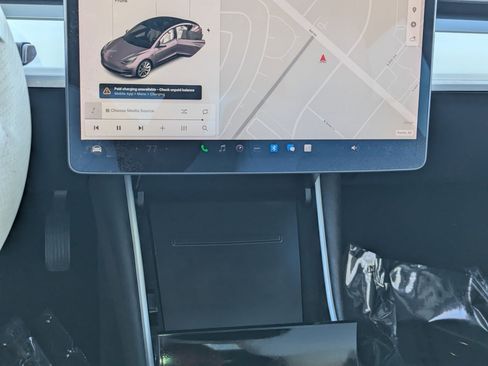 Used 2019 Tesla Model 3 Long Range image 21