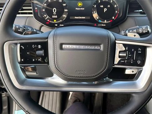 New 2025 Land Rover Range Rover SE image 26