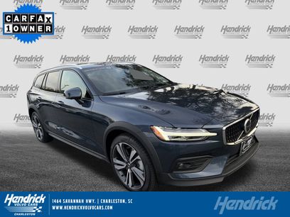 Certified 2025 Volvo V60 B5 Cross Country Plus