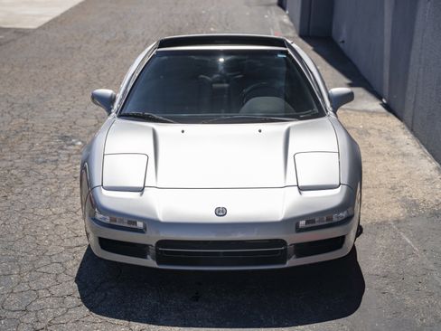 Used 1998 Acura NSX T image 8