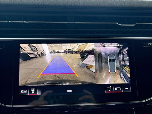 Certified 2025 Audi Q7 3.0T Premium Plus w/ Premium Plus Package AWD/4WD image 14