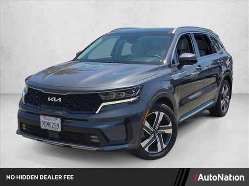 Used 2023 Kia Sorento SX Prestige w/ Panoramic Sunroof Package AWD/4WD image 1