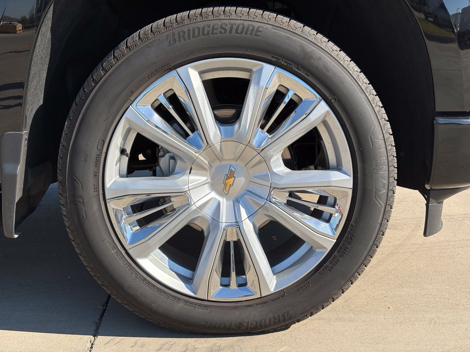 Used 2026 Chevrolet Silverado 1500 High Country AWD/4WD image 10