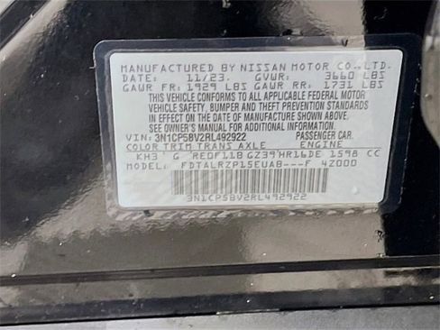 Used 2024 Nissan Kicks S image 31