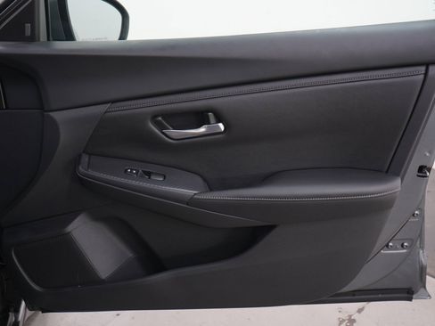 Used 2023 Nissan Sentra SV w/ All-Weather Package FWD image 9