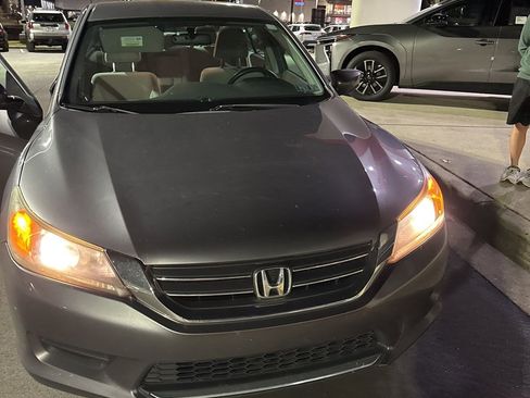 Used 2013 Honda Accord LX image 2