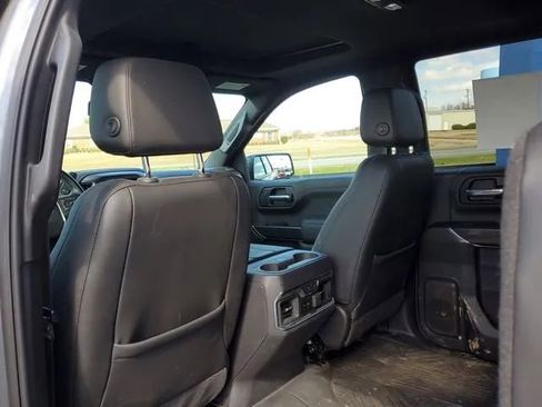 Used 2020 GMC Sierra 1500 AT4 w/ AT4 Premium Package image 9