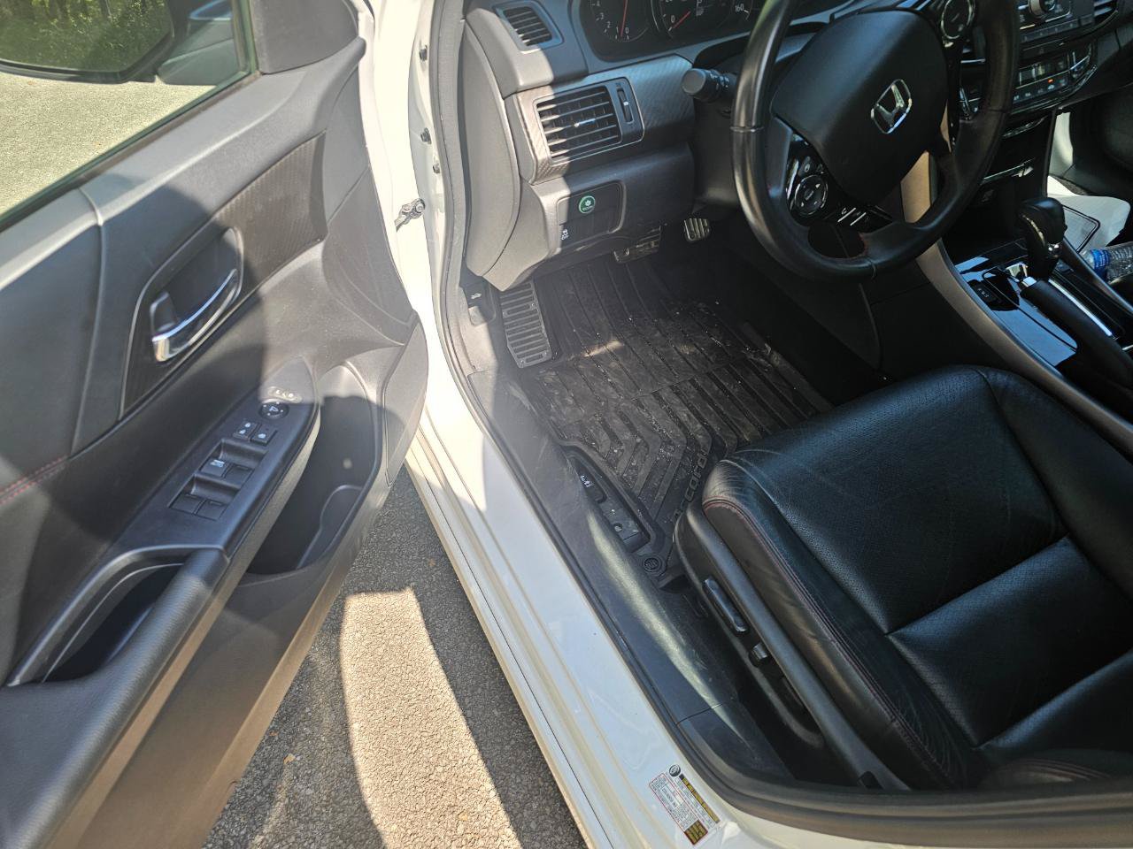 Used 2017 Honda Accord Sport Special Edition image 5
