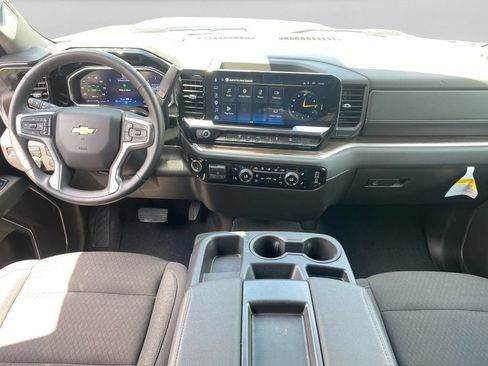Used 2026 Chevrolet Silverado 2500 LT AWD/4WD image 14