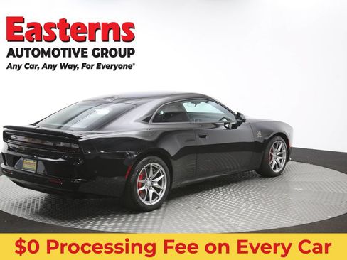 Used 2024 Dodge Charger Daytona Scat Pack w/ Plus Group AWD/4WD image 39