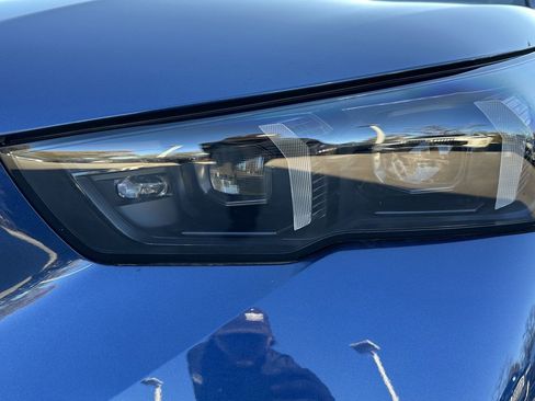 Certified 2025 BMW i5 xDrive40 w/ M Sport Package image 6