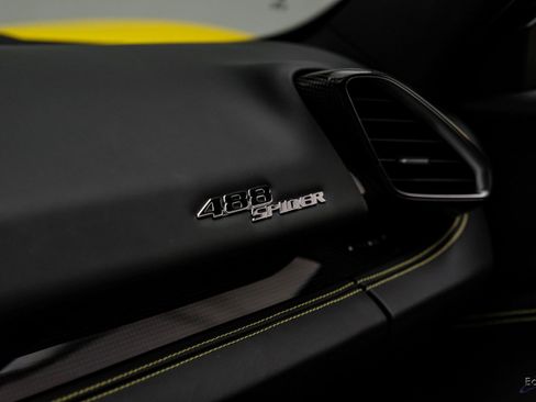 Used 2017 Ferrari 488 Spider image 89