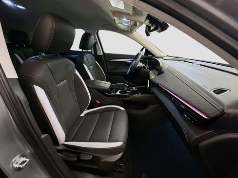 Used 2025 Buick Envision Sport Touring image 32