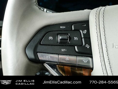 Used 2024 Cadillac Escalade ESV Sport Platinum w/ Heavy-Duty Trailer Package image 11