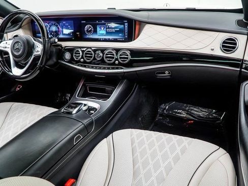 Used 2019 Mercedes-Benz Maybach S 650 image 17