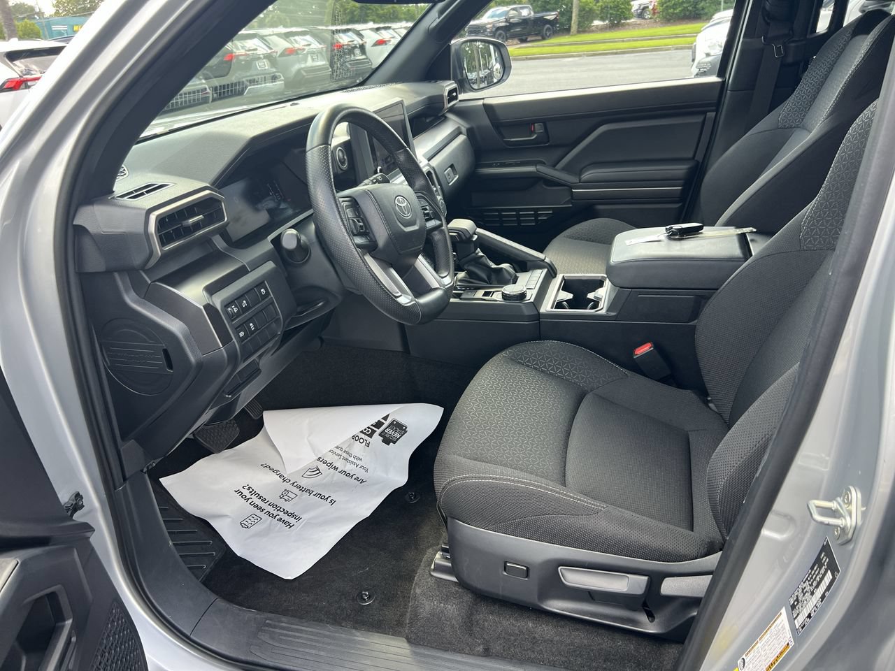 Used 2025 Toyota 4Runner SR5 RWD image 16