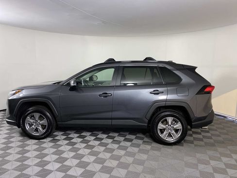 Used 2023 Toyota RAV4 XLE w/ Convenience Package AWD/4WD image 5