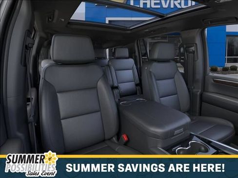 New 2026 Chevrolet Suburban Z71 w/ Comfort Package AWD/4WD image 16