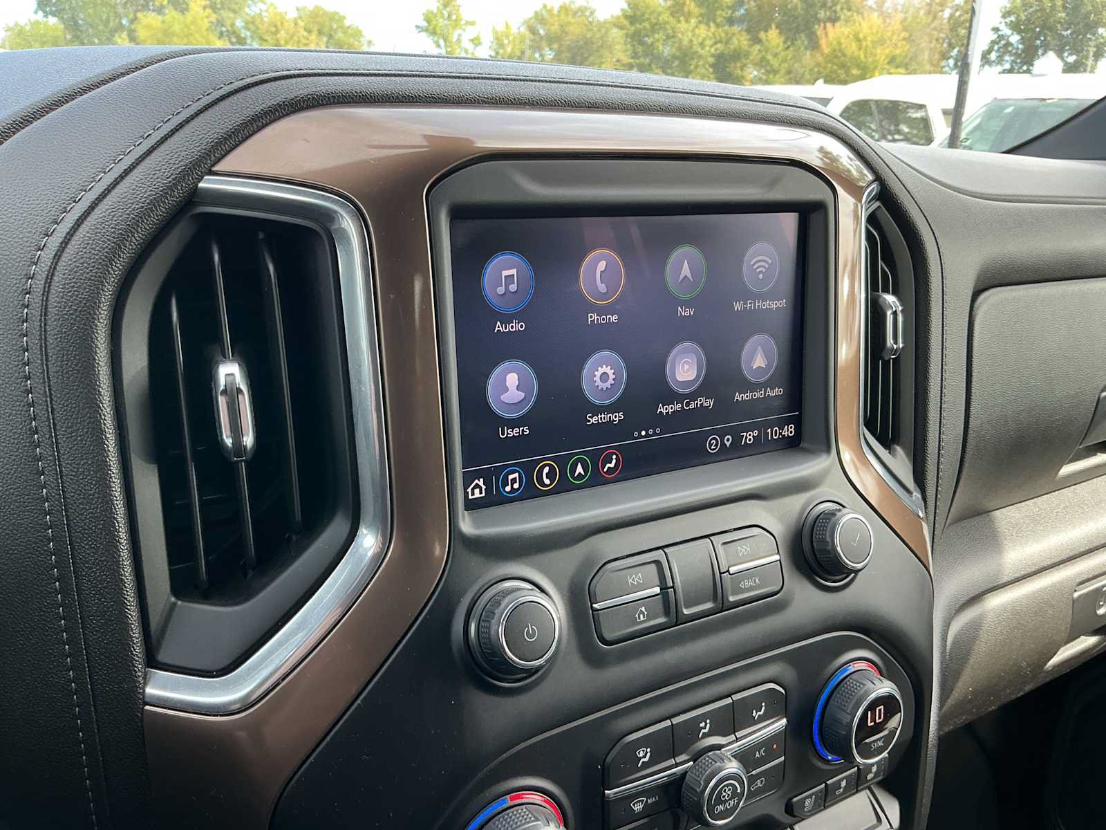 Used 2021 Chevrolet Silverado 2500 High Country AWD/4WD image 9