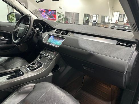 Used 2019 Land Rover Range Rover Evoque AWD/4WD image 52