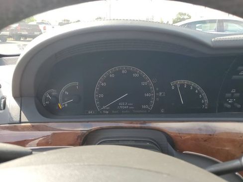 Used 2007 Mercedes-Benz S 550 image 11