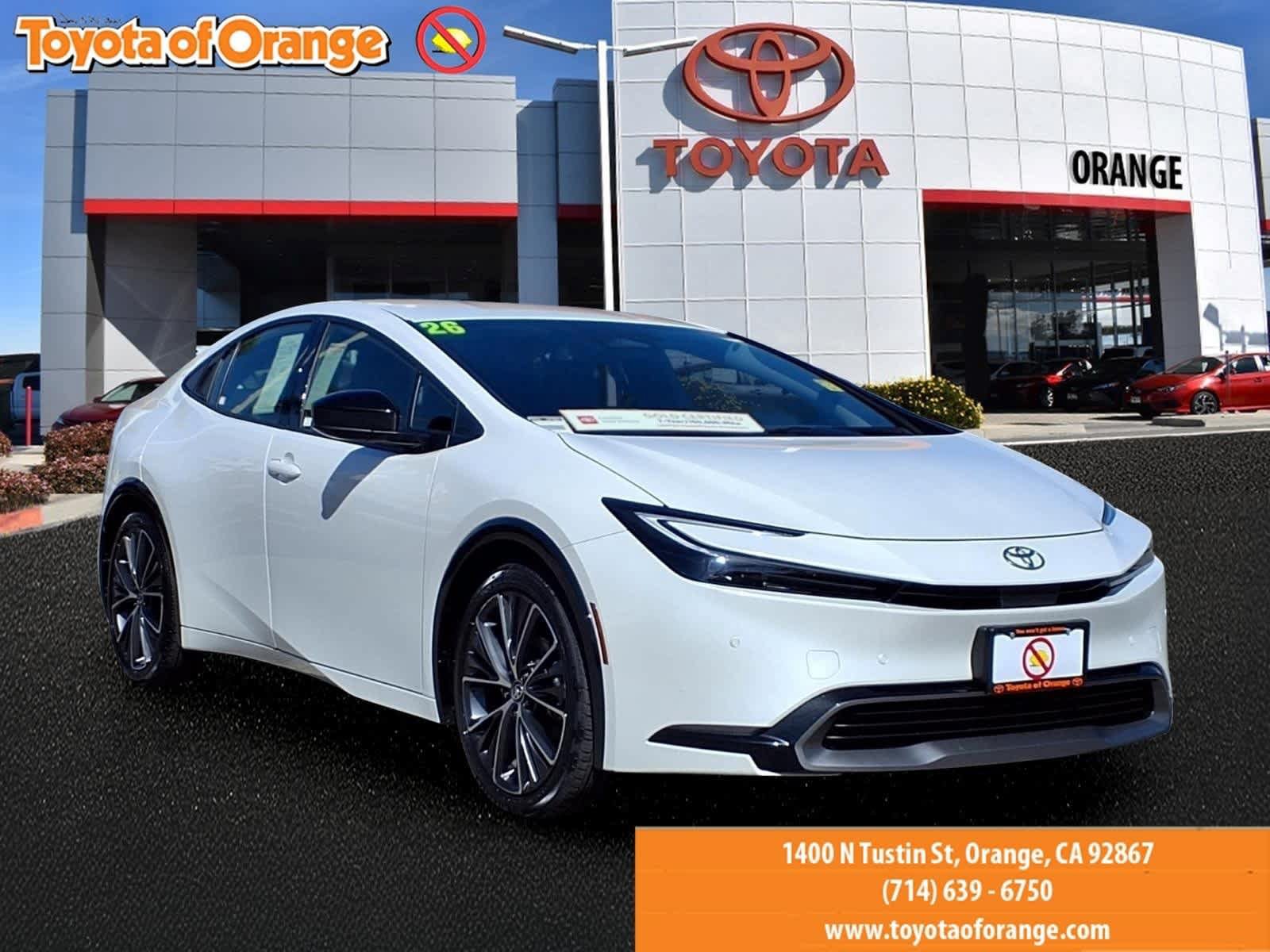 Certified 2026 Toyota Prius XLE FWD image 1