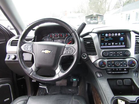 Used 2016 Chevrolet Tahoe LT image 15