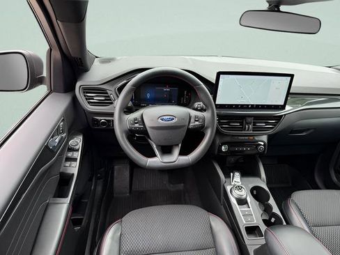 Used 2023 Ford Escape ST-Line w/ Tech Pack #1 AWD/4WD image 7