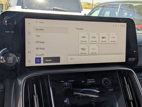 Used 2023 Lexus LX 600 4WD w/ Interior Upgrade Package image 13