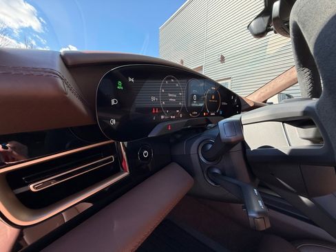 New 2026 Porsche Taycan GTS image 23