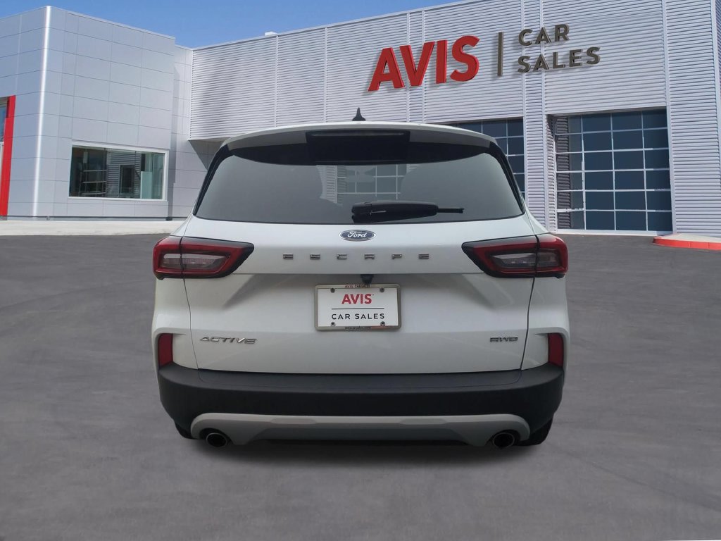 Used 2025 Ford Escape Active AWD/4WD image 6