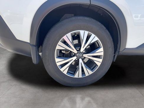 Certified 2023 Nissan Rogue SV FWD image 30