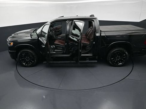 Used 2025 RAM 1500 Limited AWD/4WD image 27