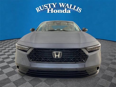 New 2025 Honda Accord SE image 8