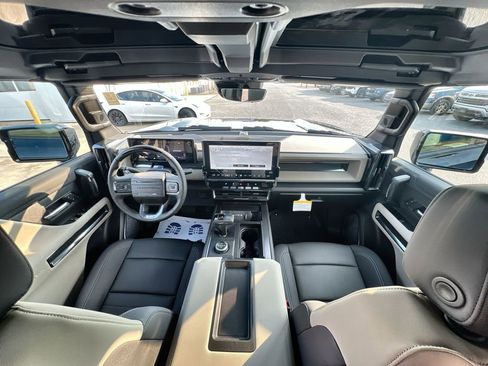 New 2026 GMC Hummer EV SUV image 52