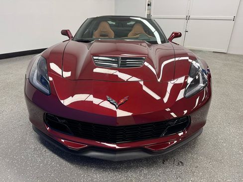 Used 2018 Chevrolet Corvette Z06 RWD image 2