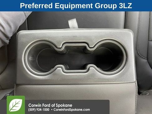 Used 2022 Chevrolet Silverado 1500 High Country image 14