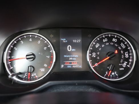 Used 2021 Toyota RAV4 LE AWD/4WD image 39