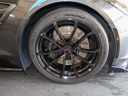 Used 2017 Chevrolet Corvette Grand Sport RWD image 32