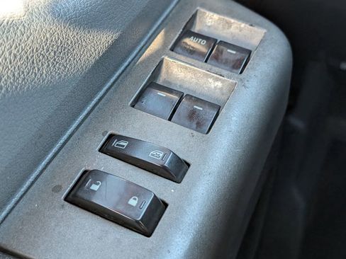 Used 2011 Ford F350 XLT w/ XLT Premium Pkg image 11