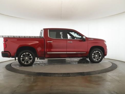 Used 2022 Chevrolet Silverado 1500 High Country image 6