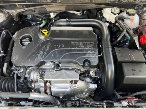 Used 2024 Chevrolet Malibu LT image 25