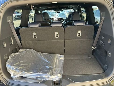 New 2026 INFINITI QX80 4WD w/ Sport Exterior Package image 14