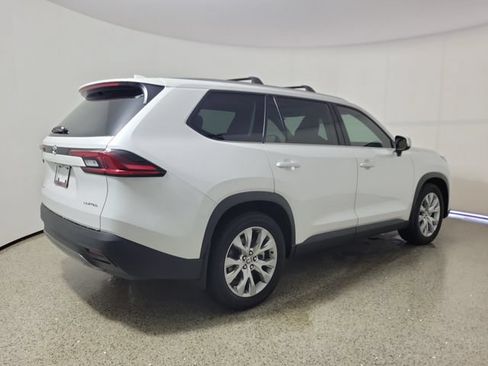 Used 2026 Toyota Grand Highlander AWD Hybrid image 5